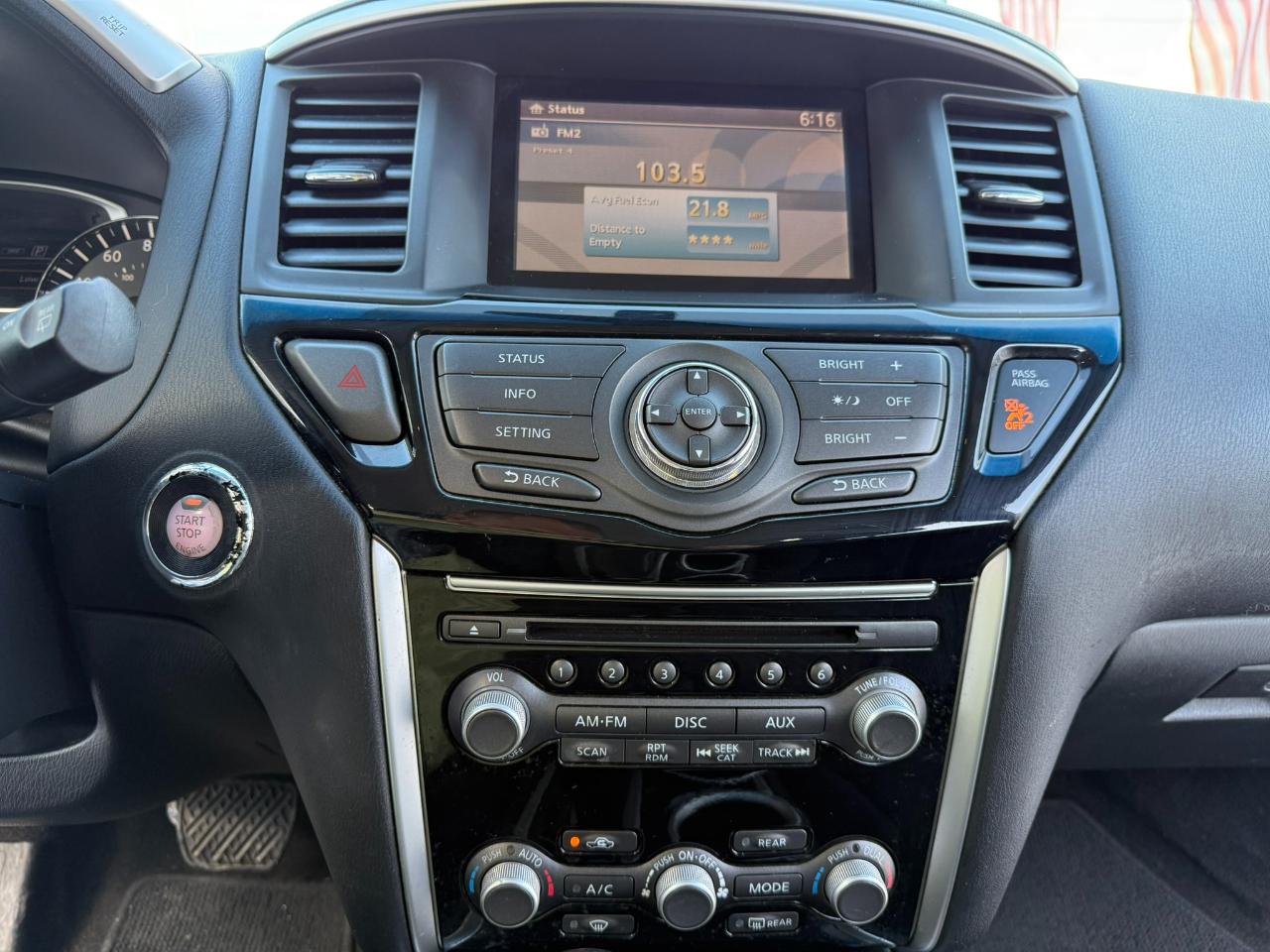 Nissan Pathfinder 4WD 4dr Platinum 2016