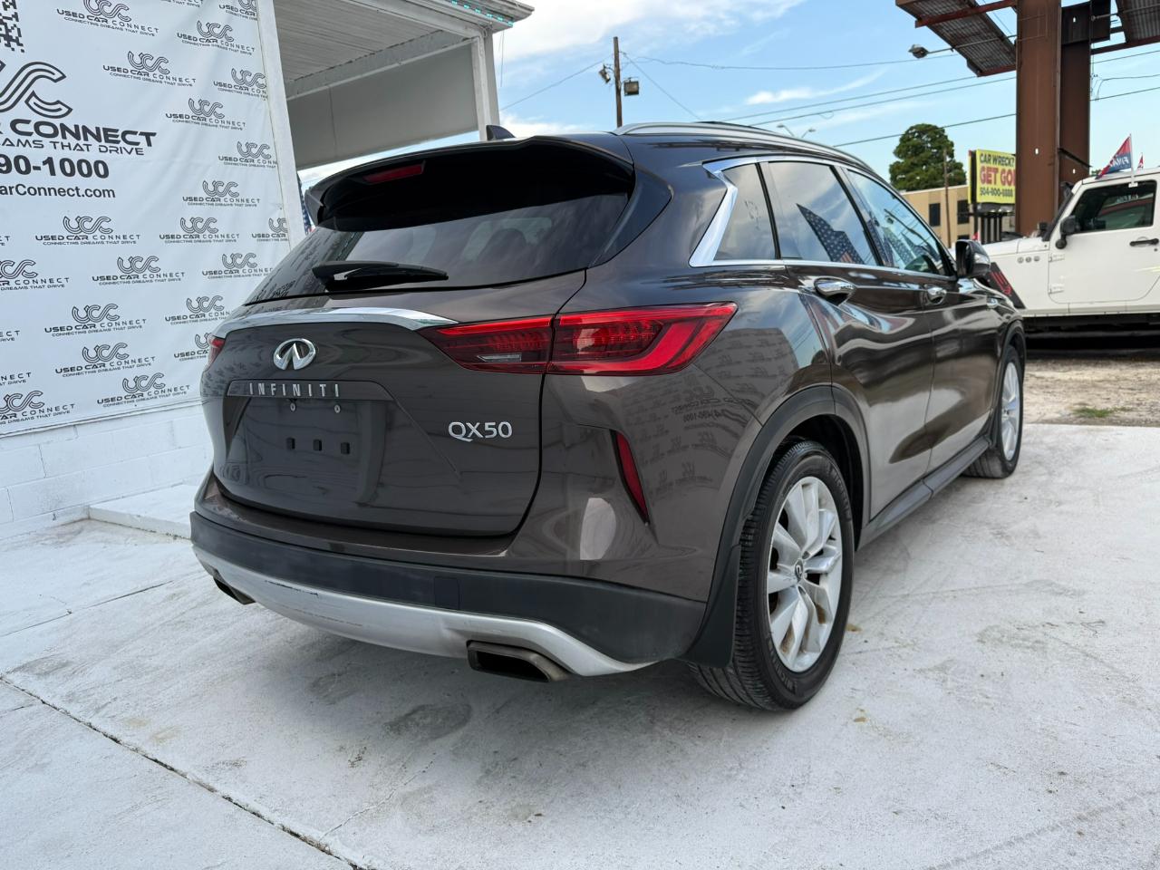 Infiniti QX50 LUXE FWD 2019