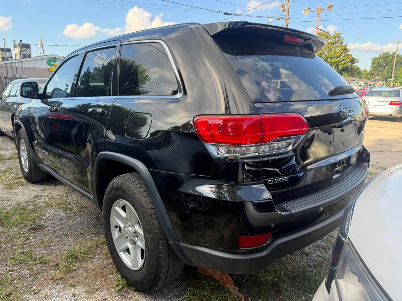 Jeep Grand Cherokee Laredo 4x2 *Ltd Avail* 2018