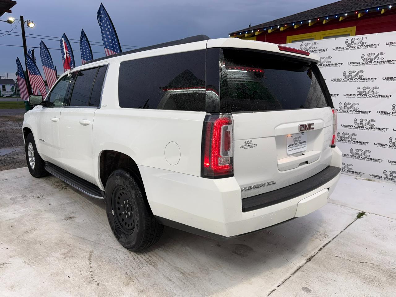 GMC Yukon XL 2WD 4dr SLT 2019