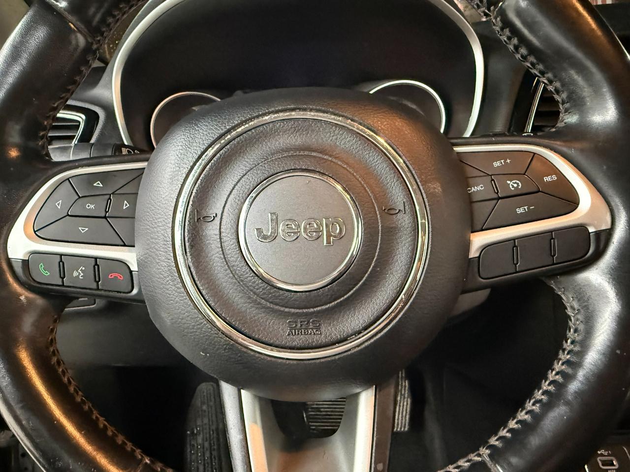Jeep Compass Limited FWD 2020