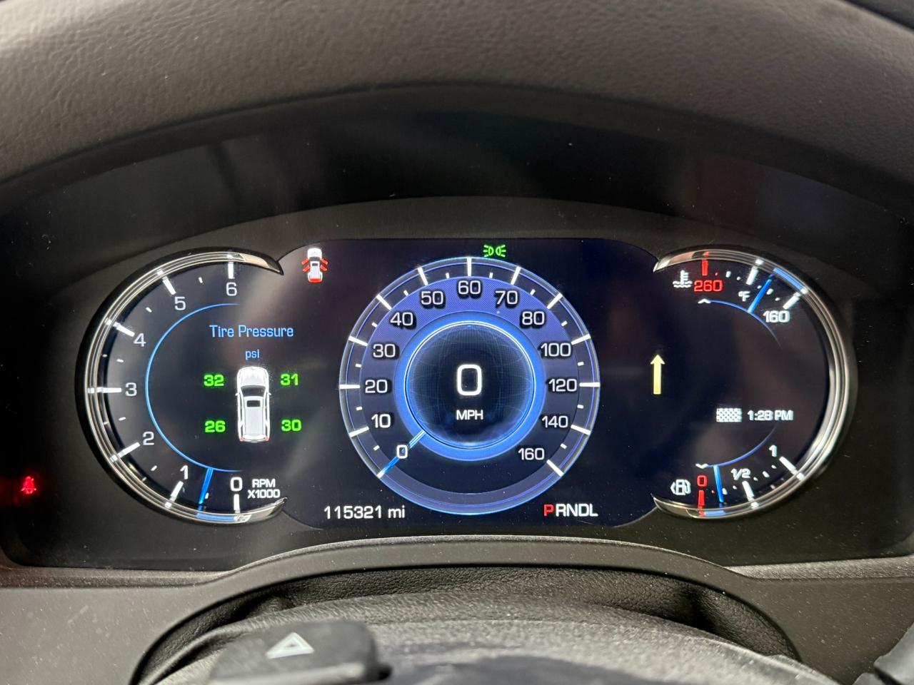 Cadillac Escalade ESV 2WD 4dr Premium Luxury 2018