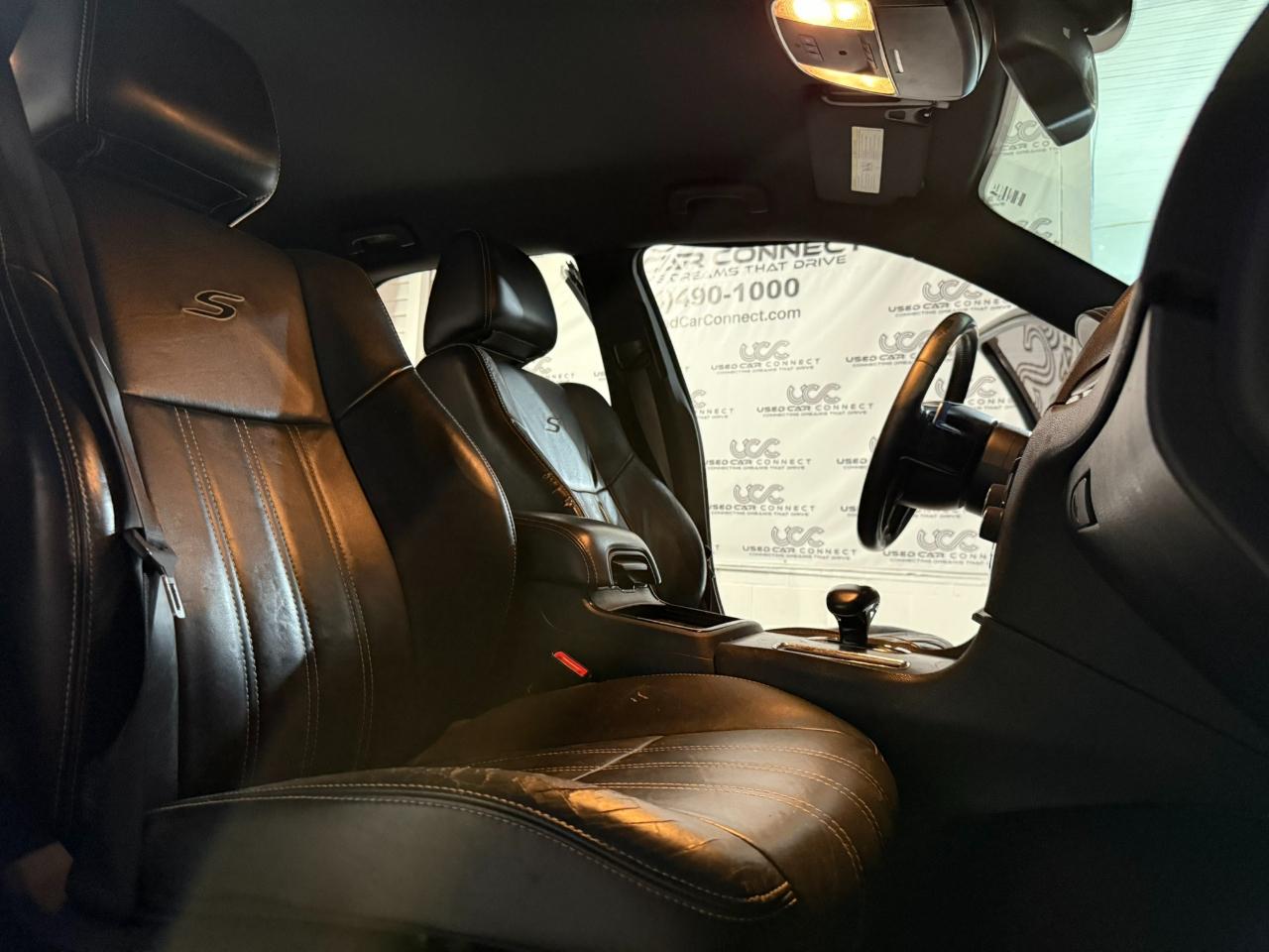 Chrysler 300 4dr Sdn 300S RWD 2014