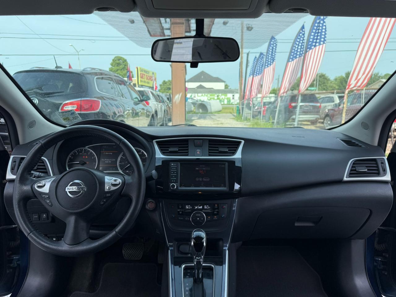 Nissan Sentra SR CVT 2019
