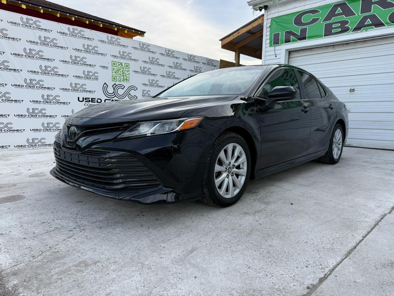 Toyota Camry XLE Auto (Natl) 2018