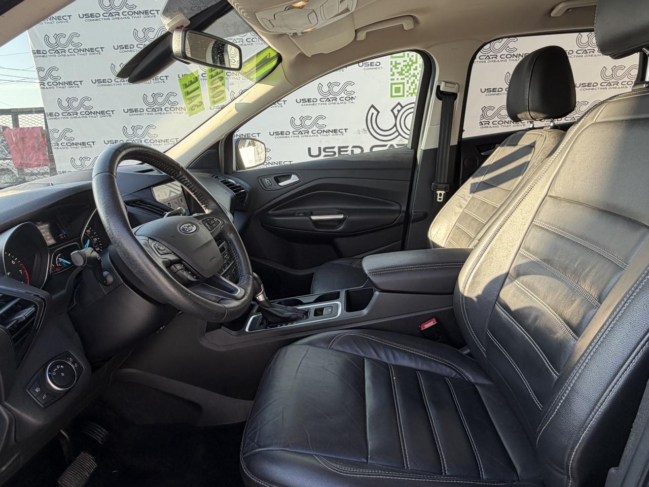 Ford Escape Titanium FWD 2017