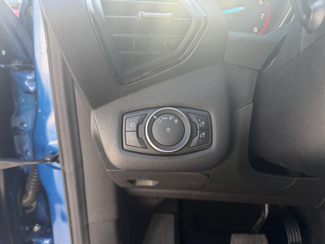 Ford Escape Titanium FWD 2017