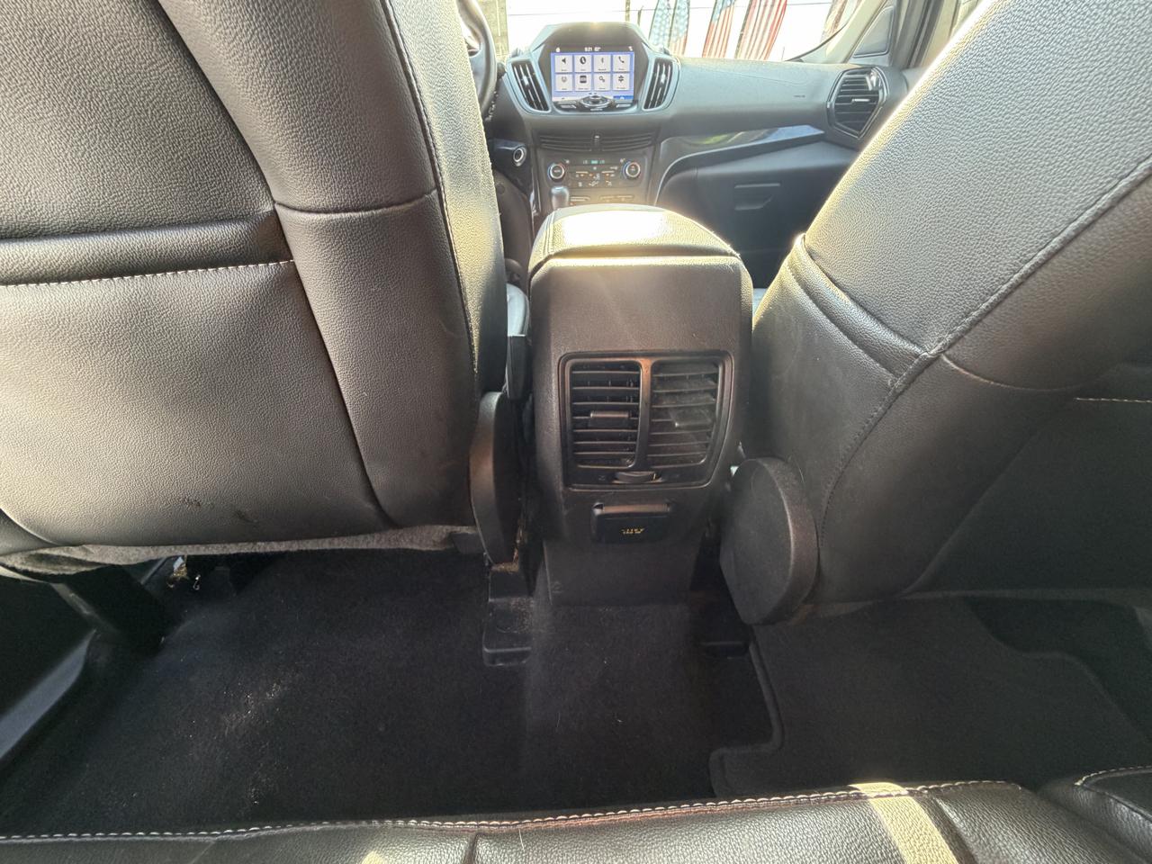 Ford Escape Titanium FWD 2017