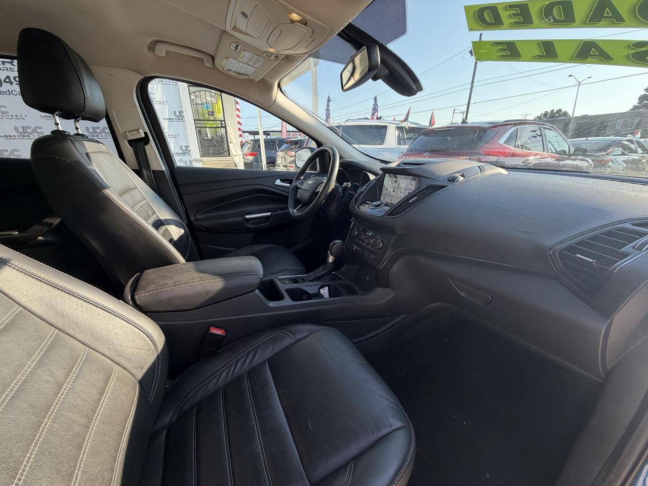Ford Escape Titanium FWD 2017