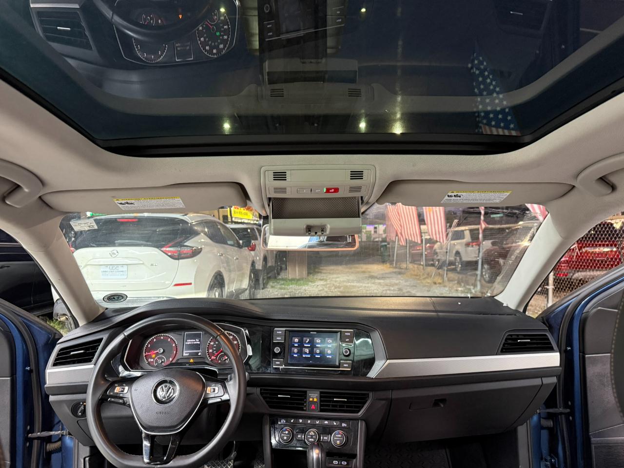 Volkswagen Jetta R-Line Auto w/SULEV 2020