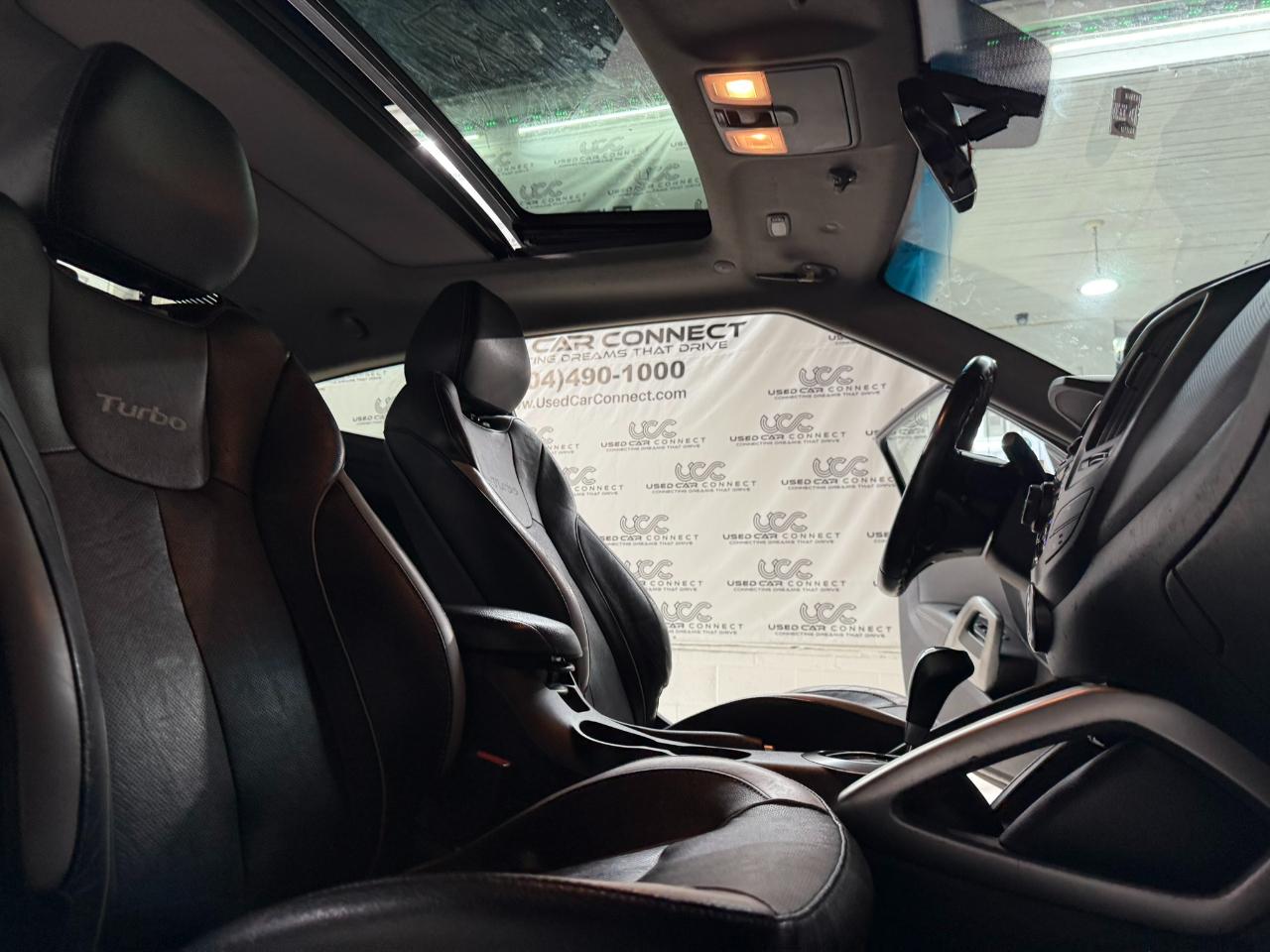 Hyundai Veloster 3dr Cpe Auto Turbo w/Black Int 2013