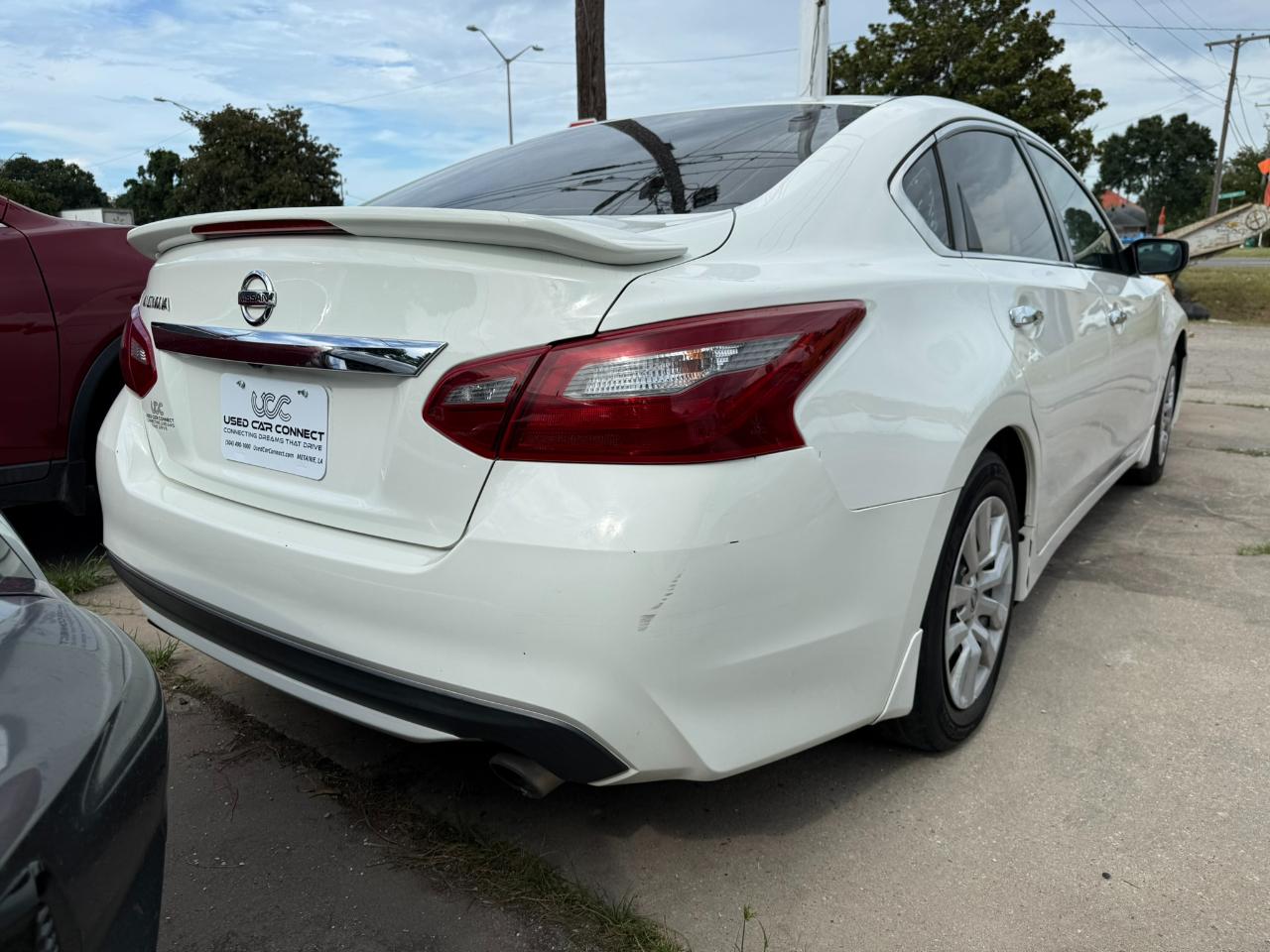 Nissan Altima 4dr Sdn I4 2.5 SV 2016