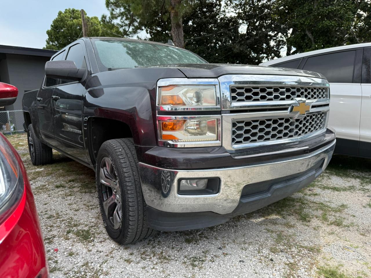 Chevrolet Silverado 1500 2WD Crew Cab 143.5" LT w/1LT 2015