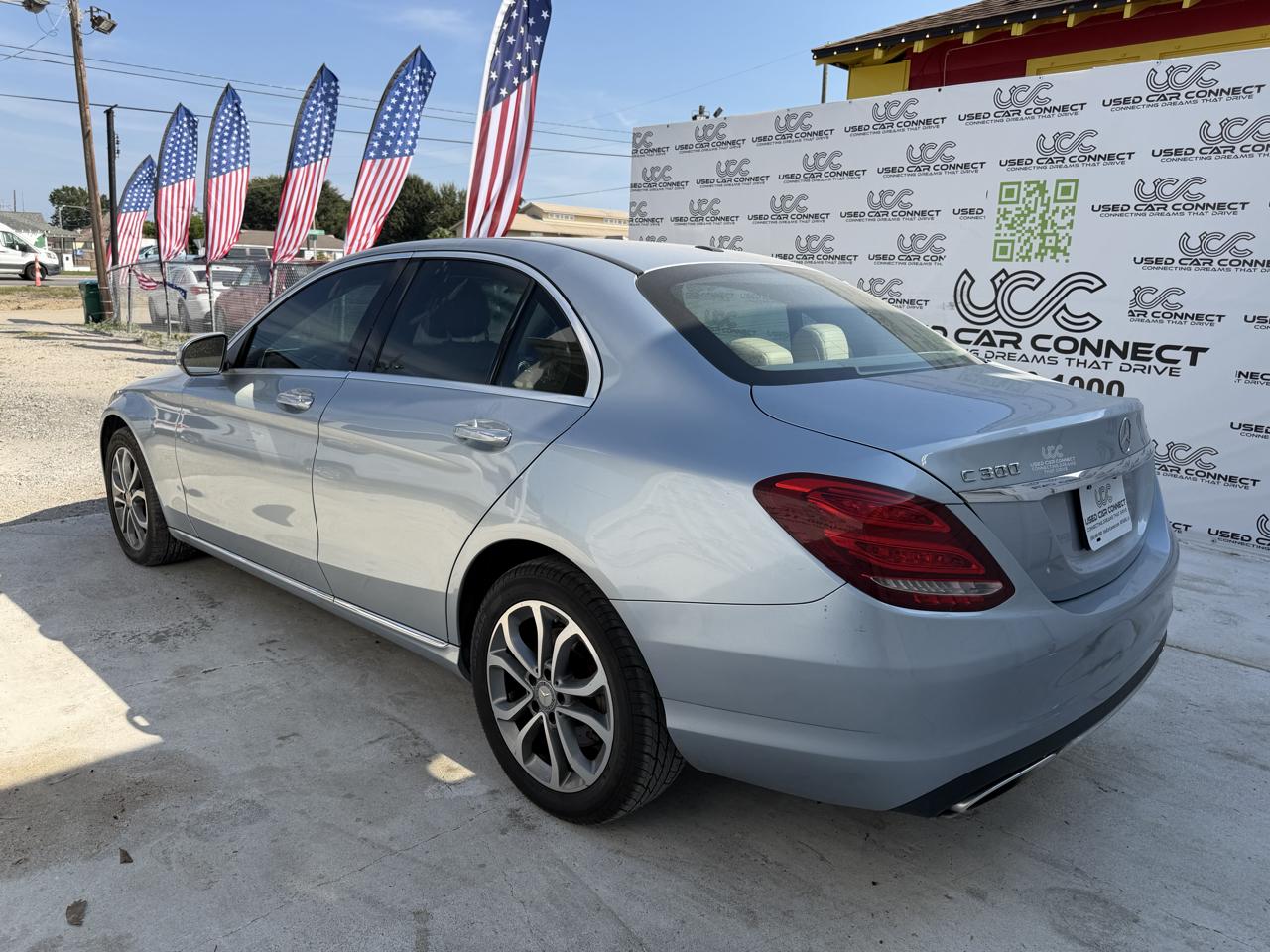Mercedes-Benz C-Class 4dr Sdn C 300 4MATIC 2015