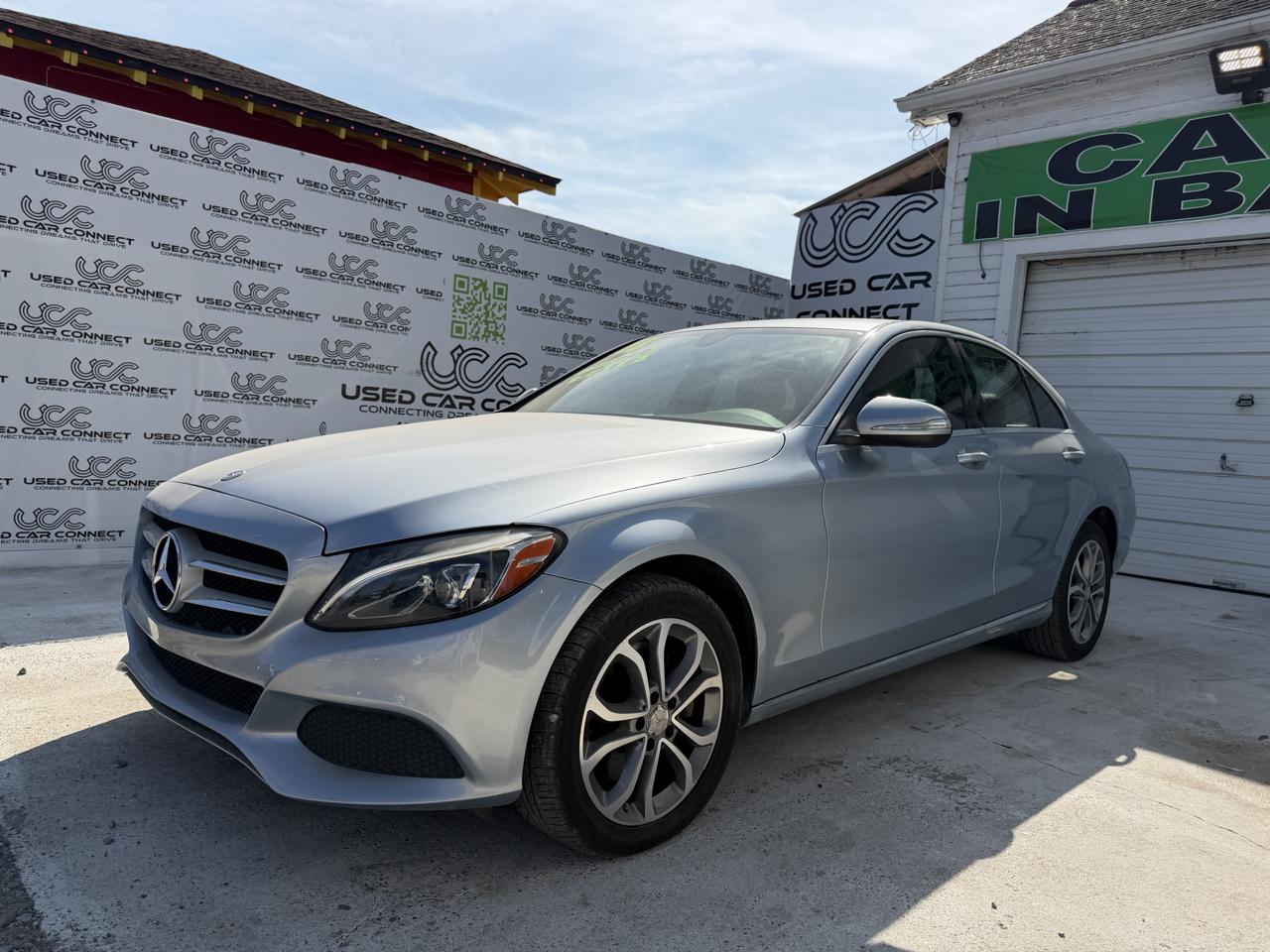 Mercedes-Benz C-Class 4dr Sdn C 300 4MATIC 2015