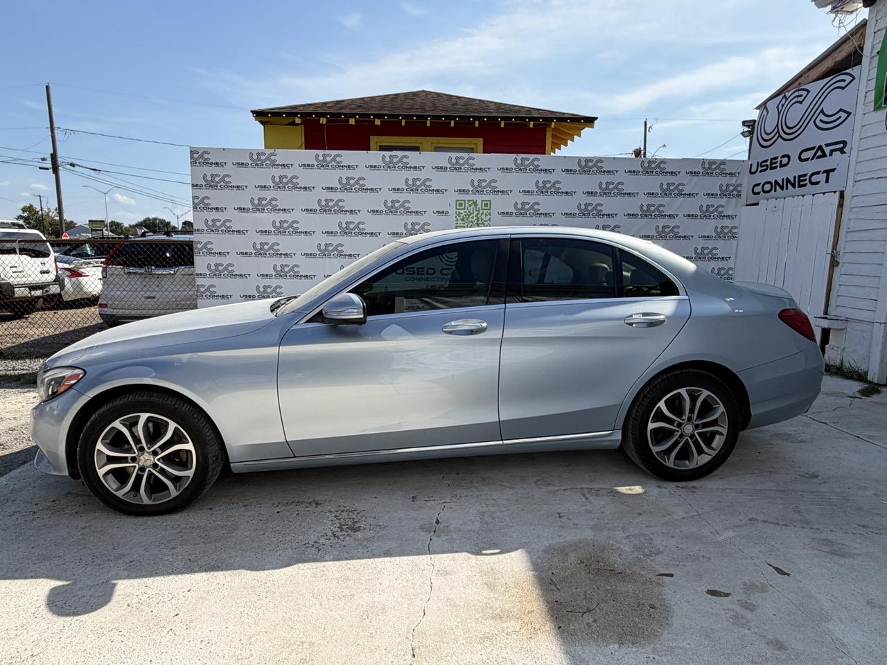 Mercedes-Benz C-Class 4dr Sdn C 300 4MATIC 2015