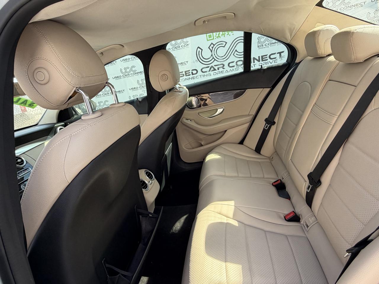 Mercedes-Benz C-Class 4dr Sdn C 300 4MATIC 2015