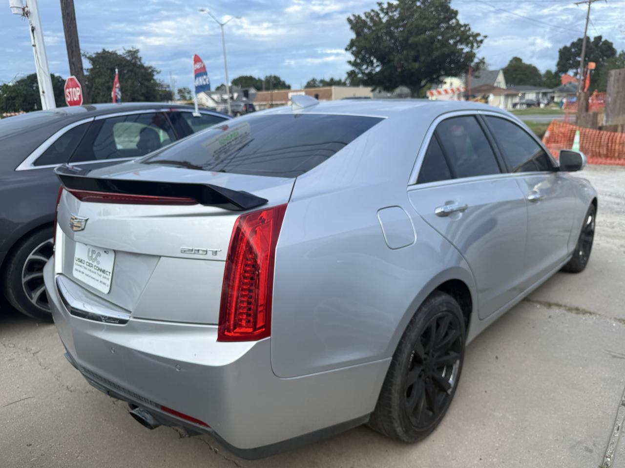 Cadillac ATS Sedan 4dr Sdn 2.0L Luxury AWD 2017