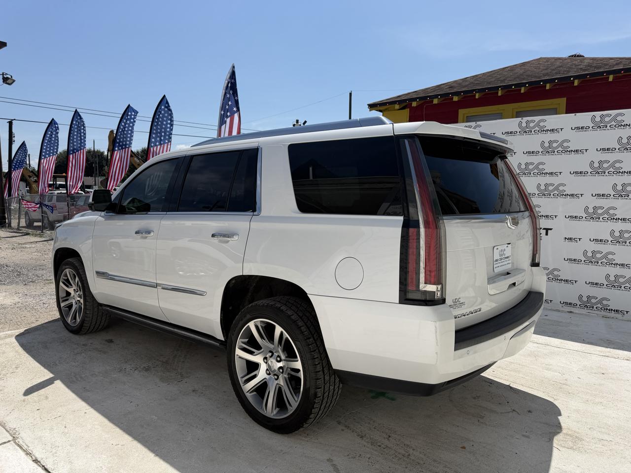 Cadillac Escalade 2WD 4dr Premium Collection 2016