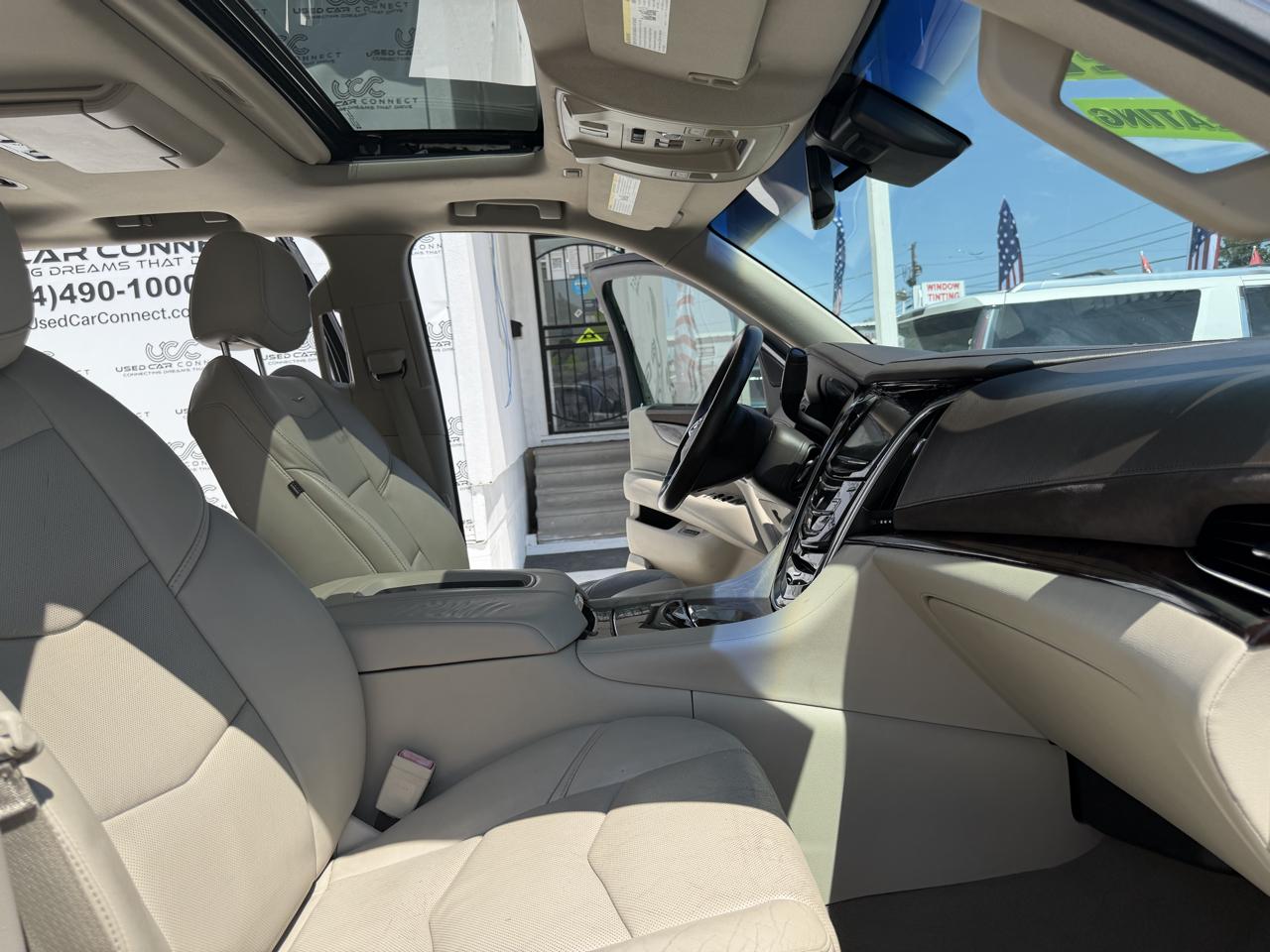 Cadillac Escalade 2WD 4dr Premium Collection 2016
