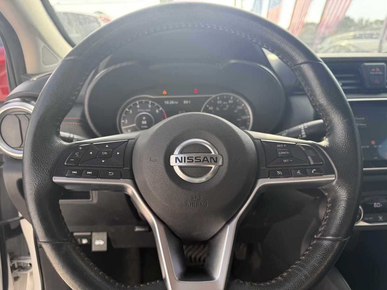 Nissan Versa SR CVT 2020