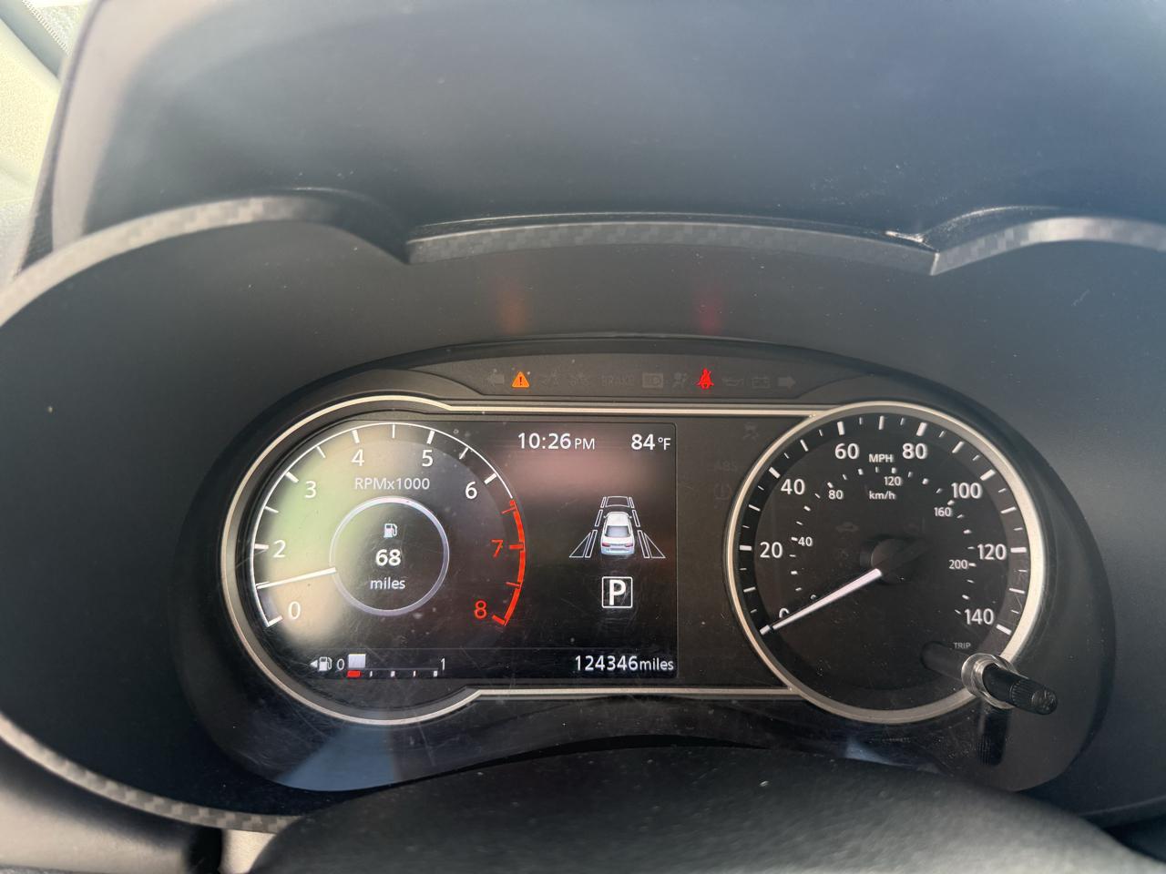 Nissan Versa SR CVT 2020