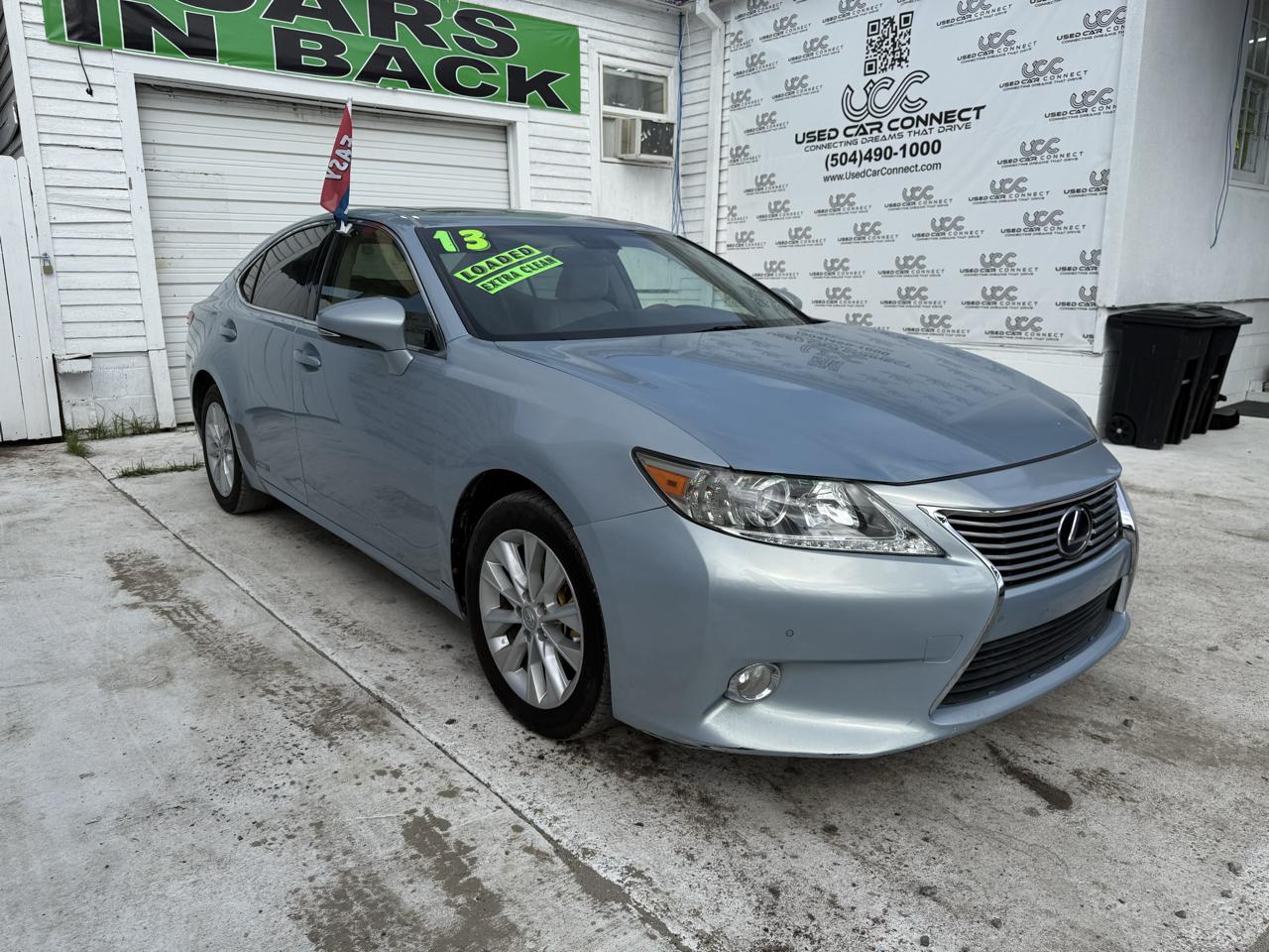Lexus ES 300h 4dr Sdn Hybrid 2013