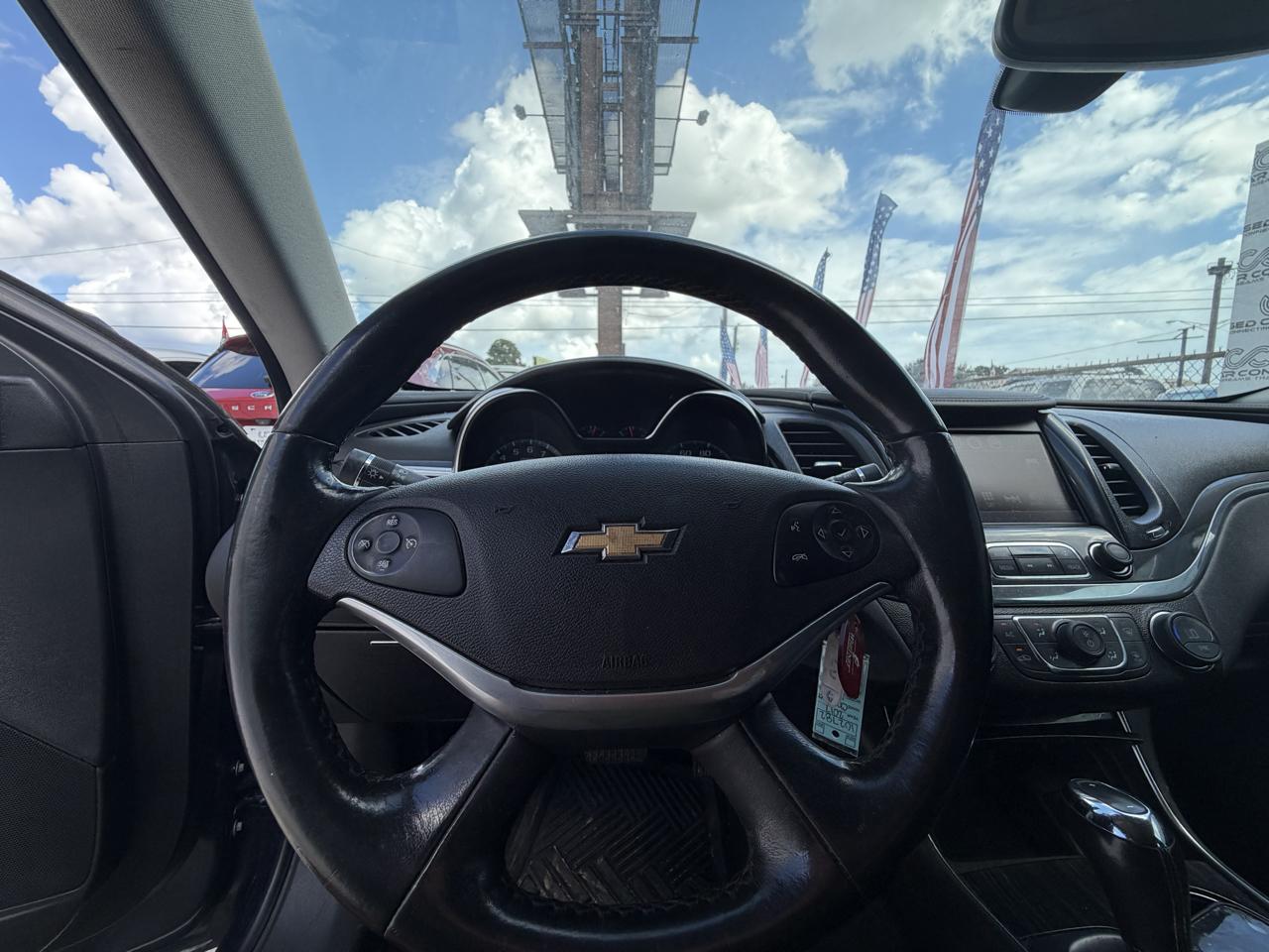 Chevrolet Impala 4dr Sdn LT w/1LT 2017