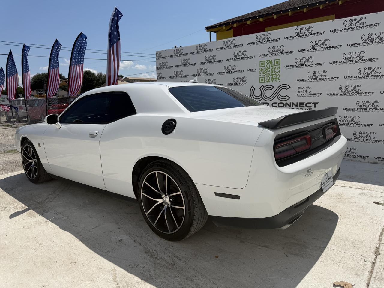 Dodge Challenger 2dr Cpe R/T Scat Pack 2016