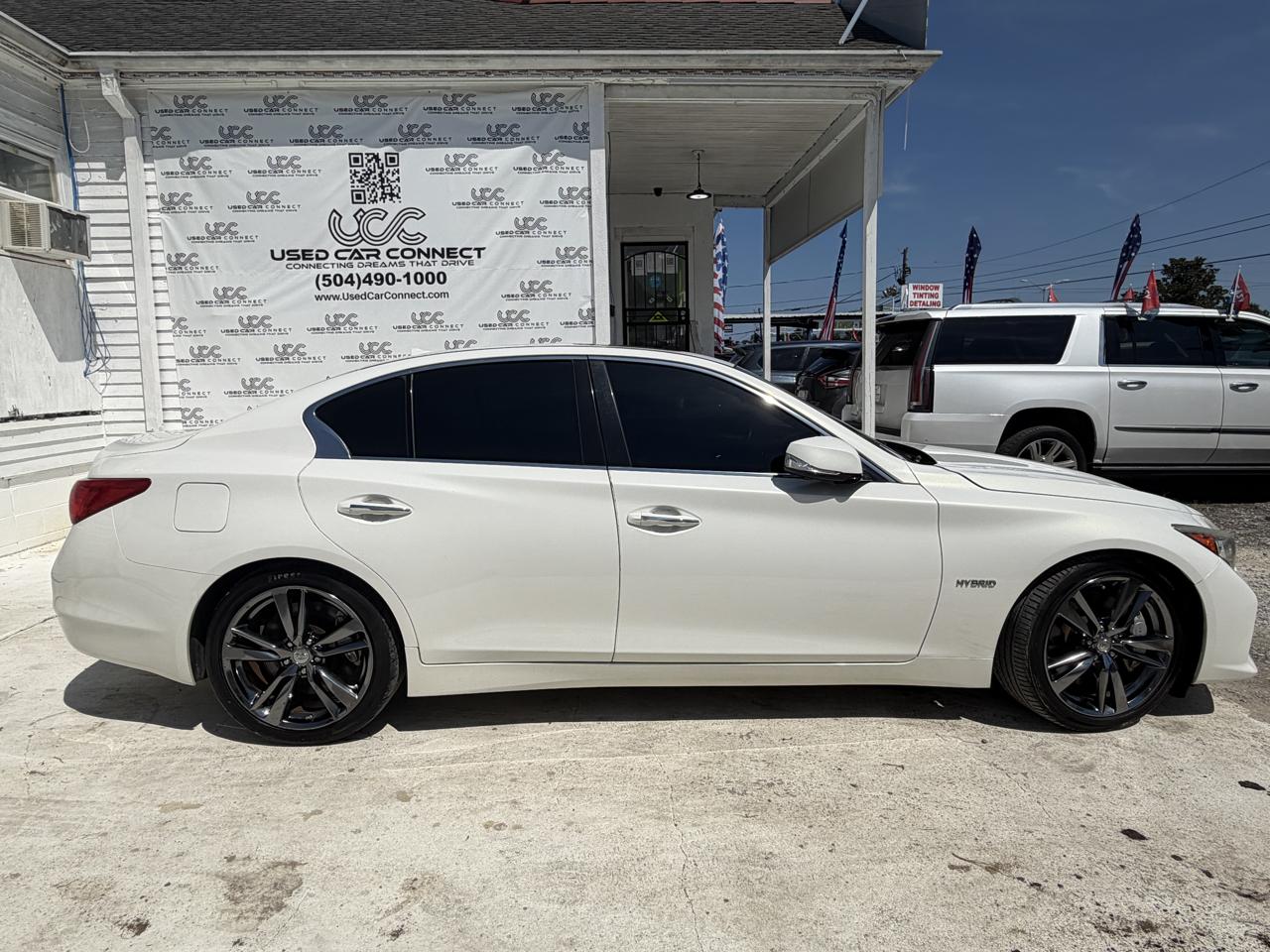 Infiniti Q50 4dr Sdn Hybrid Sport RWD 2015