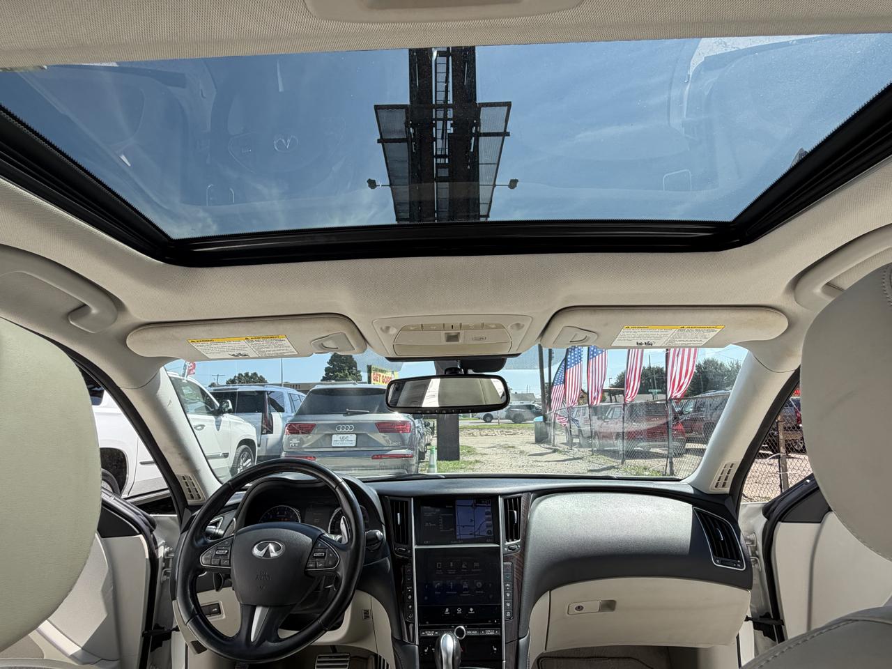Infiniti Q50 4dr Sdn Hybrid Sport RWD 2015
