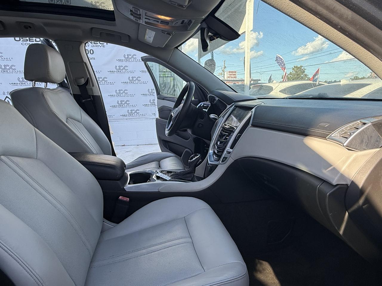 Cadillac SRX FWD 4dr Luxury Collection 2013