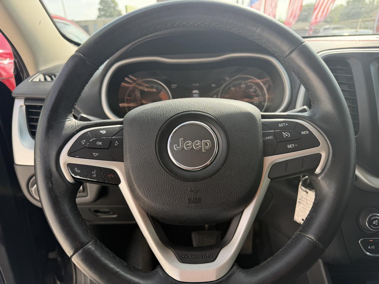 Jeep Cherokee 4WD 4dr Trailhawk 2016
