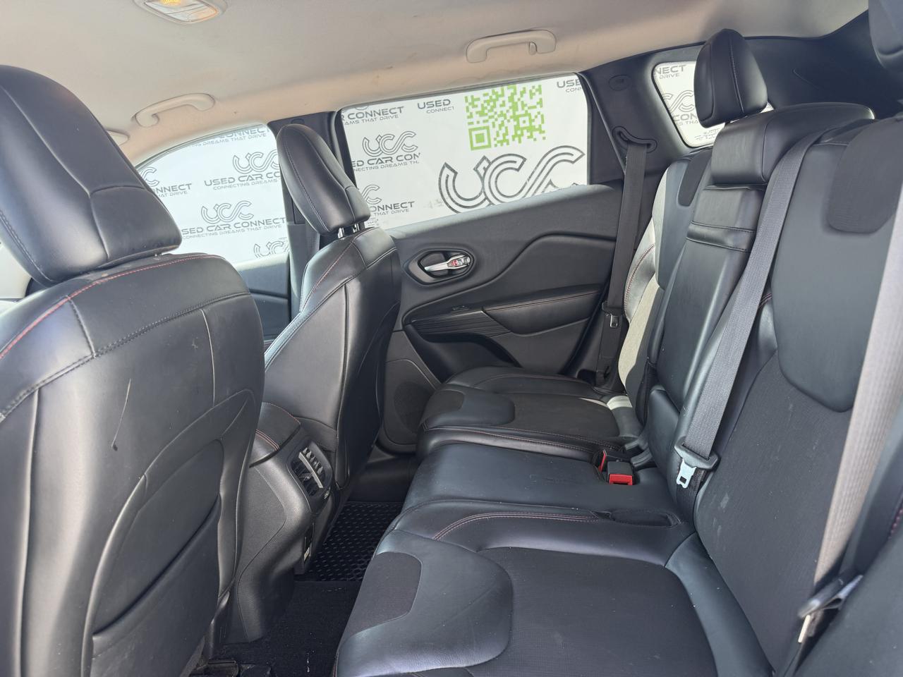Jeep Cherokee 4WD 4dr Trailhawk 2016