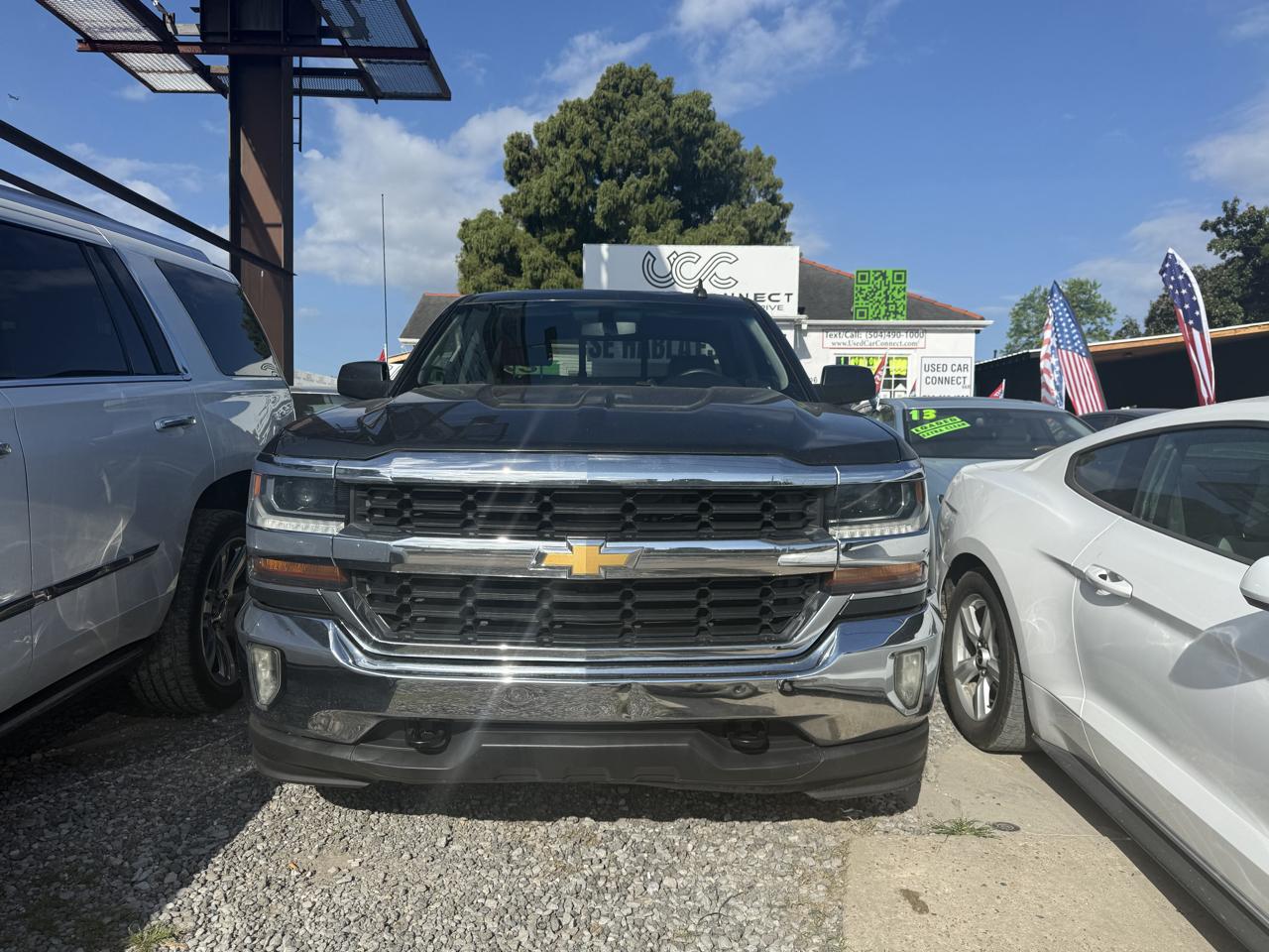 2018 Chevrolet Silverado 1500 4WD Crew Cab 143.5" LT w/1LT