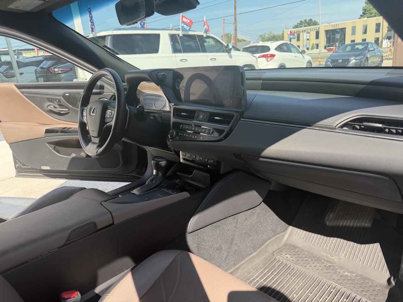 Lexus ES ES 350 Ultra Luxury FWD 2022