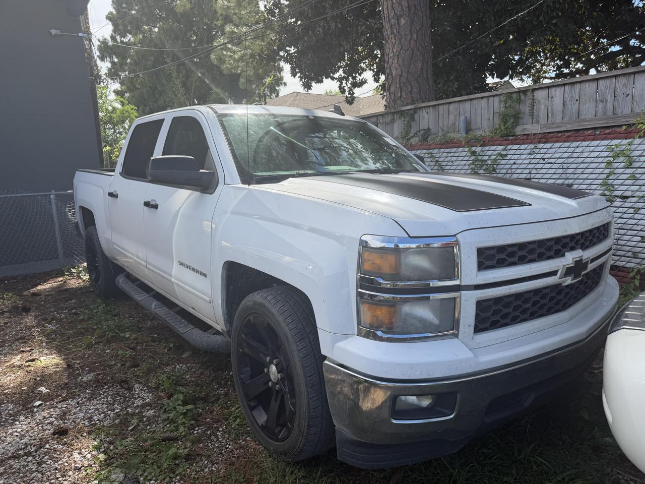 Chevrolet Silverado 1500 2WD Crew Cab 143.5" LT w/1LT 2015