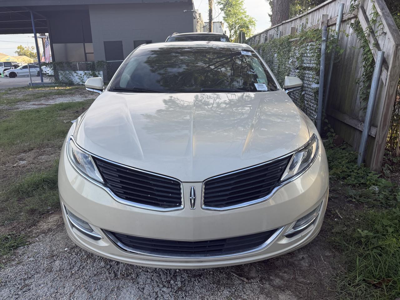 Lincoln MKZ 4dr Sdn FWD 2015
