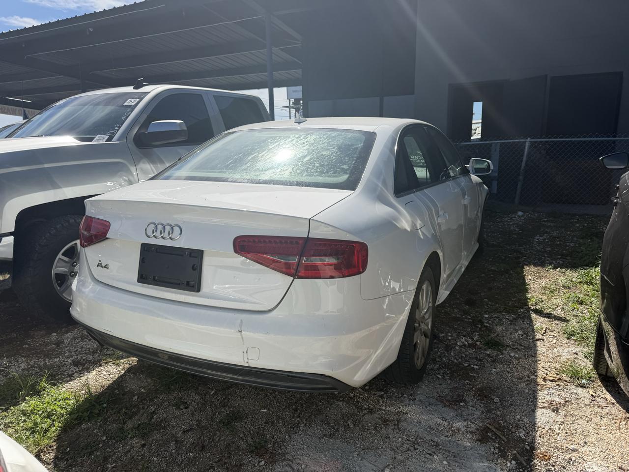 Audi A4 4dr Sdn CVT FrontTrak 2.0T Premium 2015