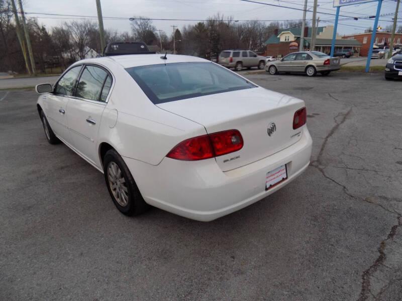 Buick Lucerne CX 2006