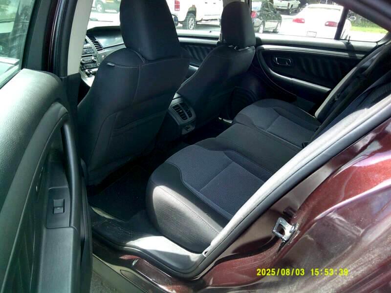 Ford Taurus SEL FWD 2010