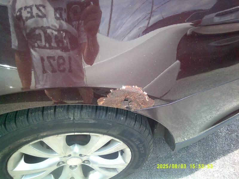 Ford Taurus SEL FWD 2010