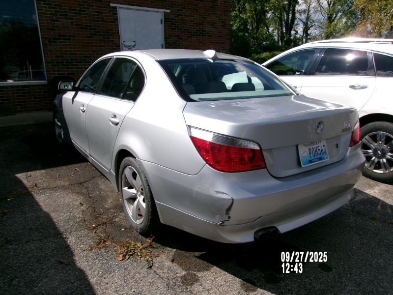 BMW 5-Series 530i 2006