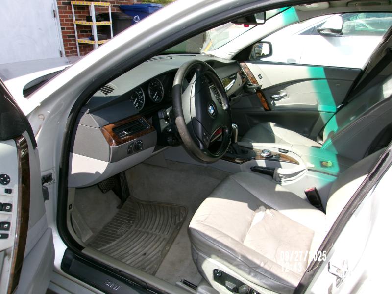 BMW 5-Series 530i 2006