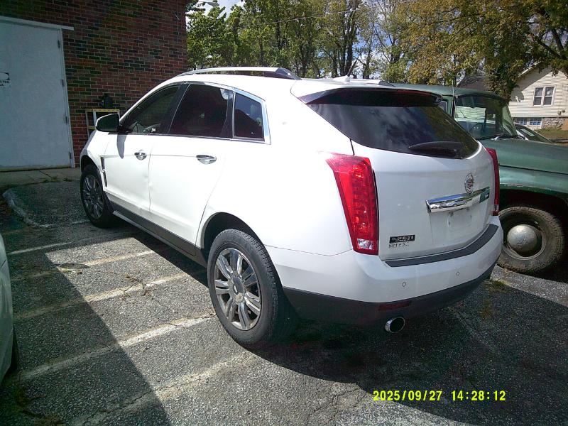 Cadillac SRX Luxury Collection 2011