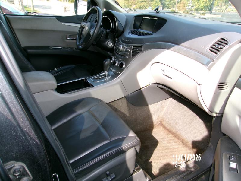 Subaru Tribeca Limited 5-Passenger 2009