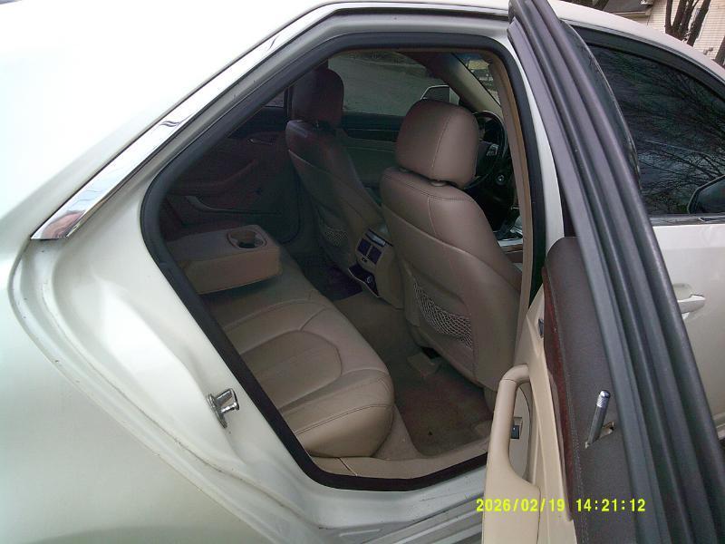 Cadillac CTS 3.0L Luxury 2010