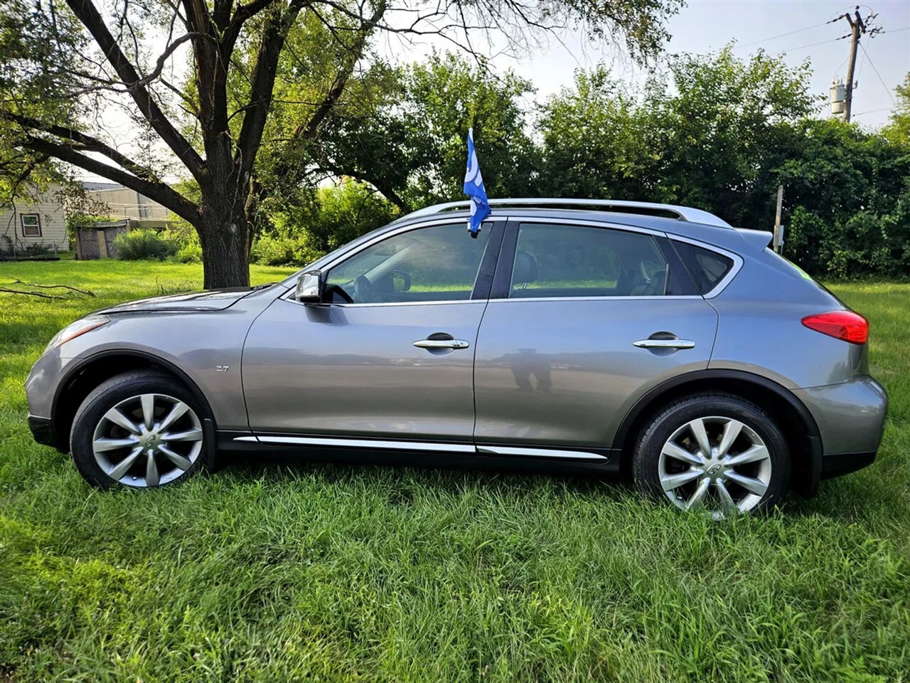 Infiniti QX50 Base AWD 2017