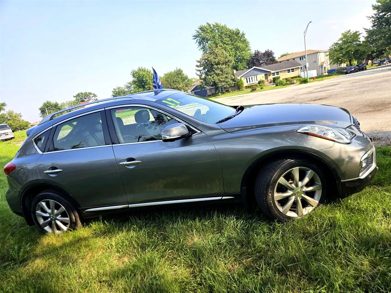 Infiniti QX50 Base AWD 2017