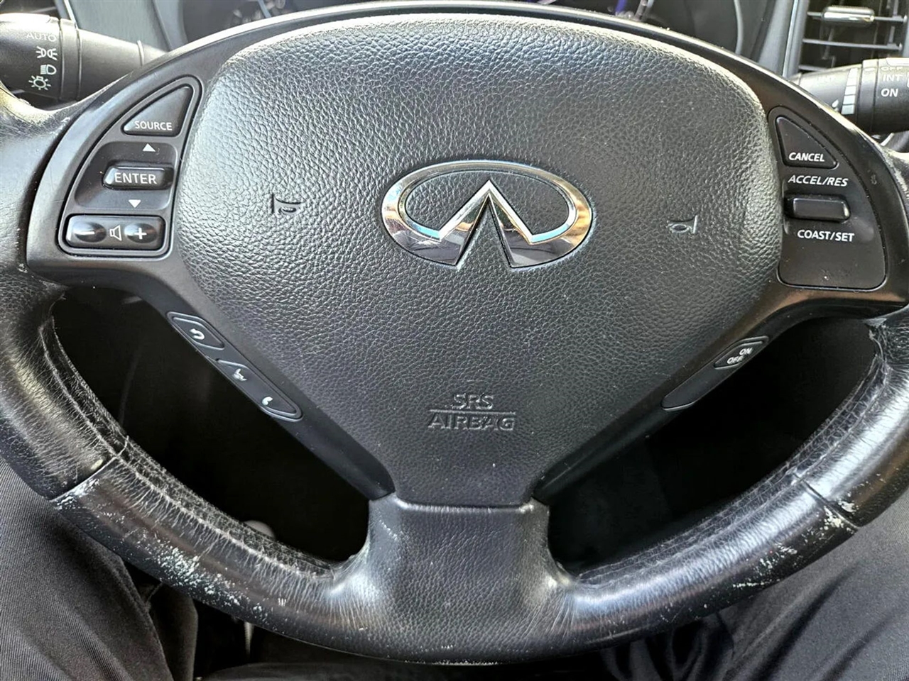 Infiniti QX50 Base AWD 2017